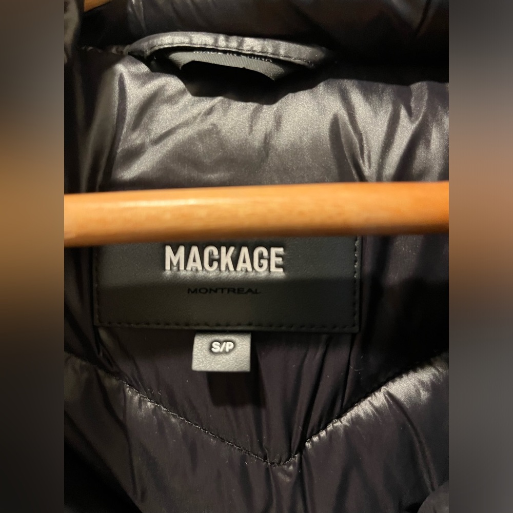 Mackage coat size small barely worn - Picture 3 of 7